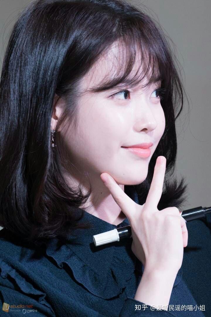 如何评价李知恩(iu)的长相?