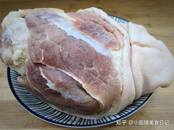 立秋吃什么肉养生 今日立秋，贴秋膘就该吃此肉，蒸一蒸就上桌，温补好吃不上火！