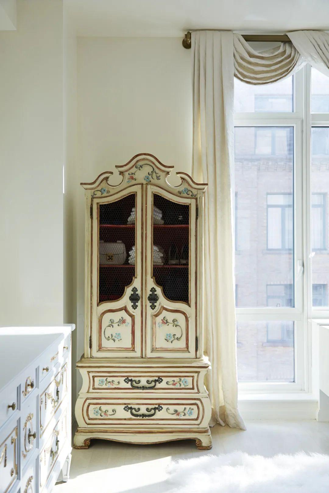 浪漫不死,现代洛可可,简约时代的宫廷梦 - 知乎