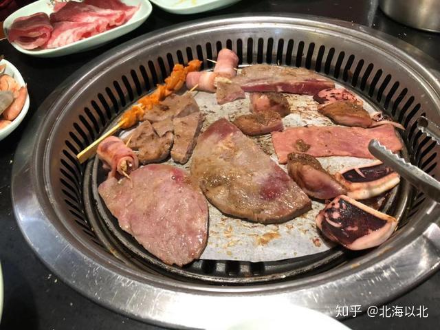 寻渔记丨自助餐员工说我们从不吃烤肉