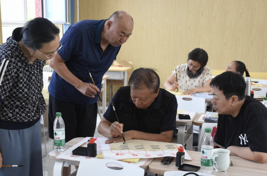 为什么绝大多数退休干部都喜欢书法？
