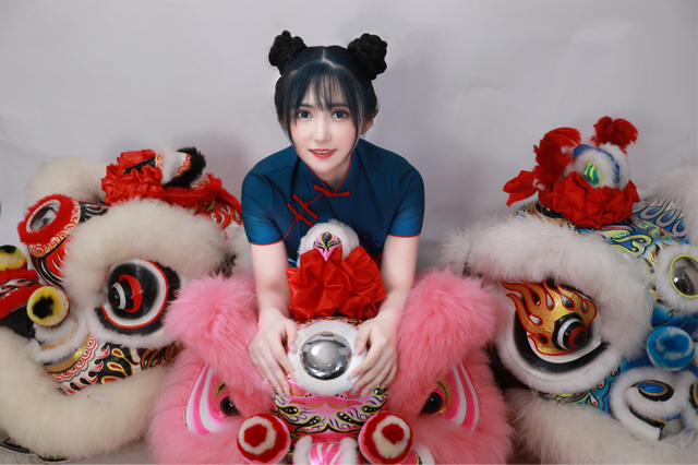 醒狮少女颜嫣祝贺香港回归25周年