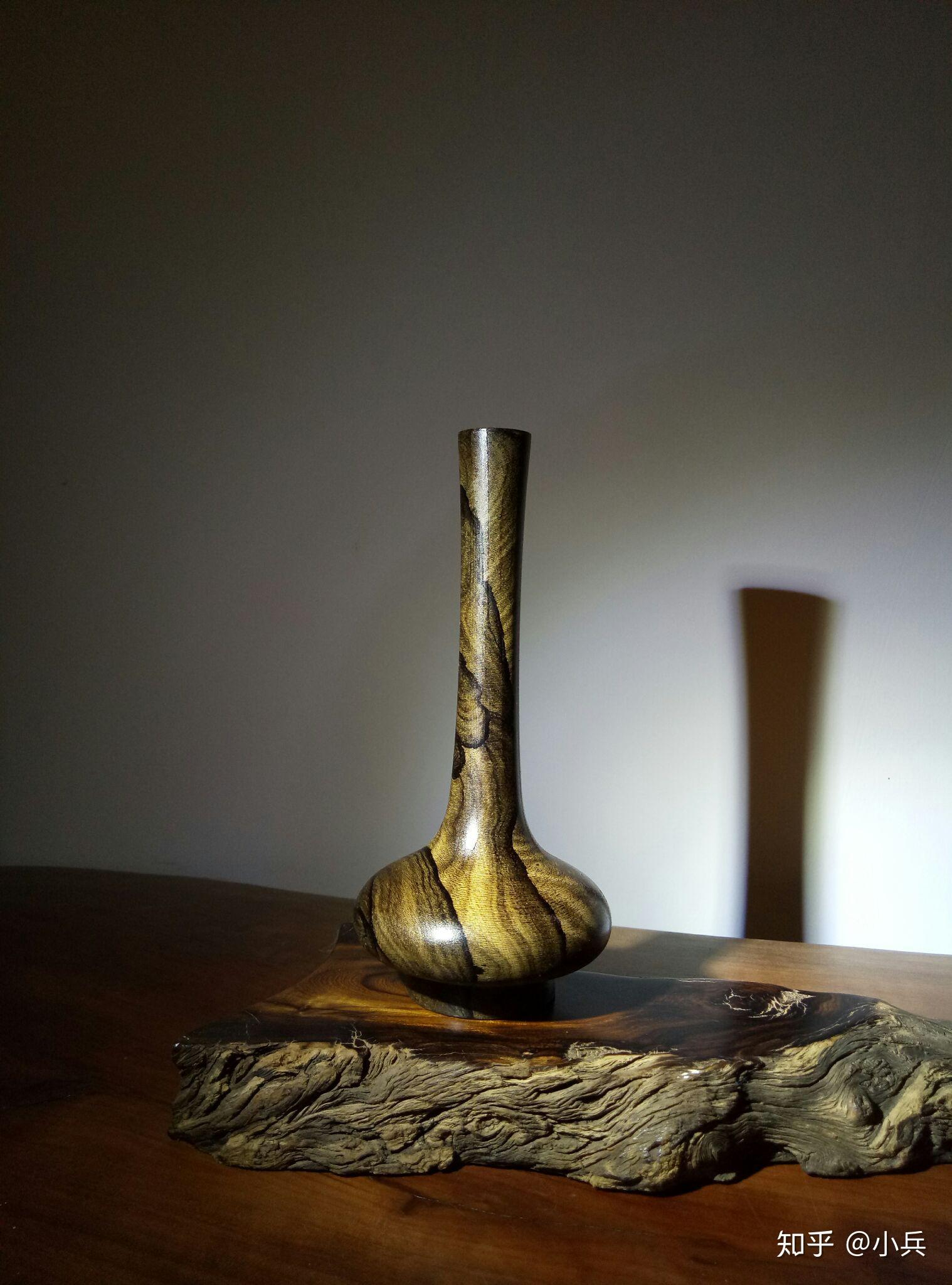 黑柿木国画山水纹花瓶