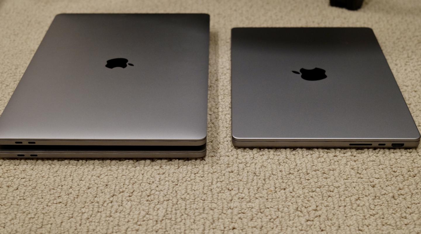 21 Macbook Pro 14 寸vs 16寸vs 19 16寸功耗 发热和噪声测试 知乎