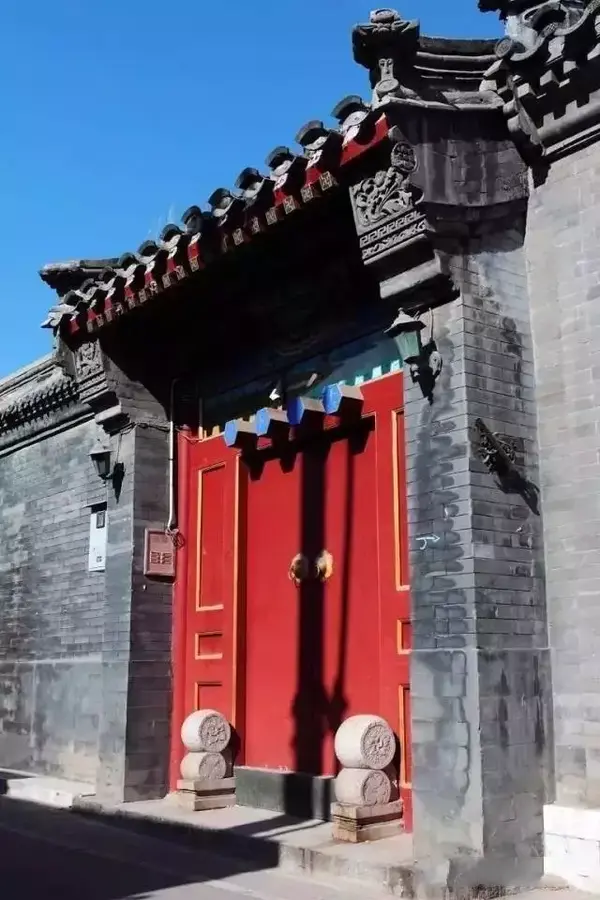 中国古建之美| 门、门墩、门环、门钉、斗拱、飞檐、屋顶、马头墙 - 知乎