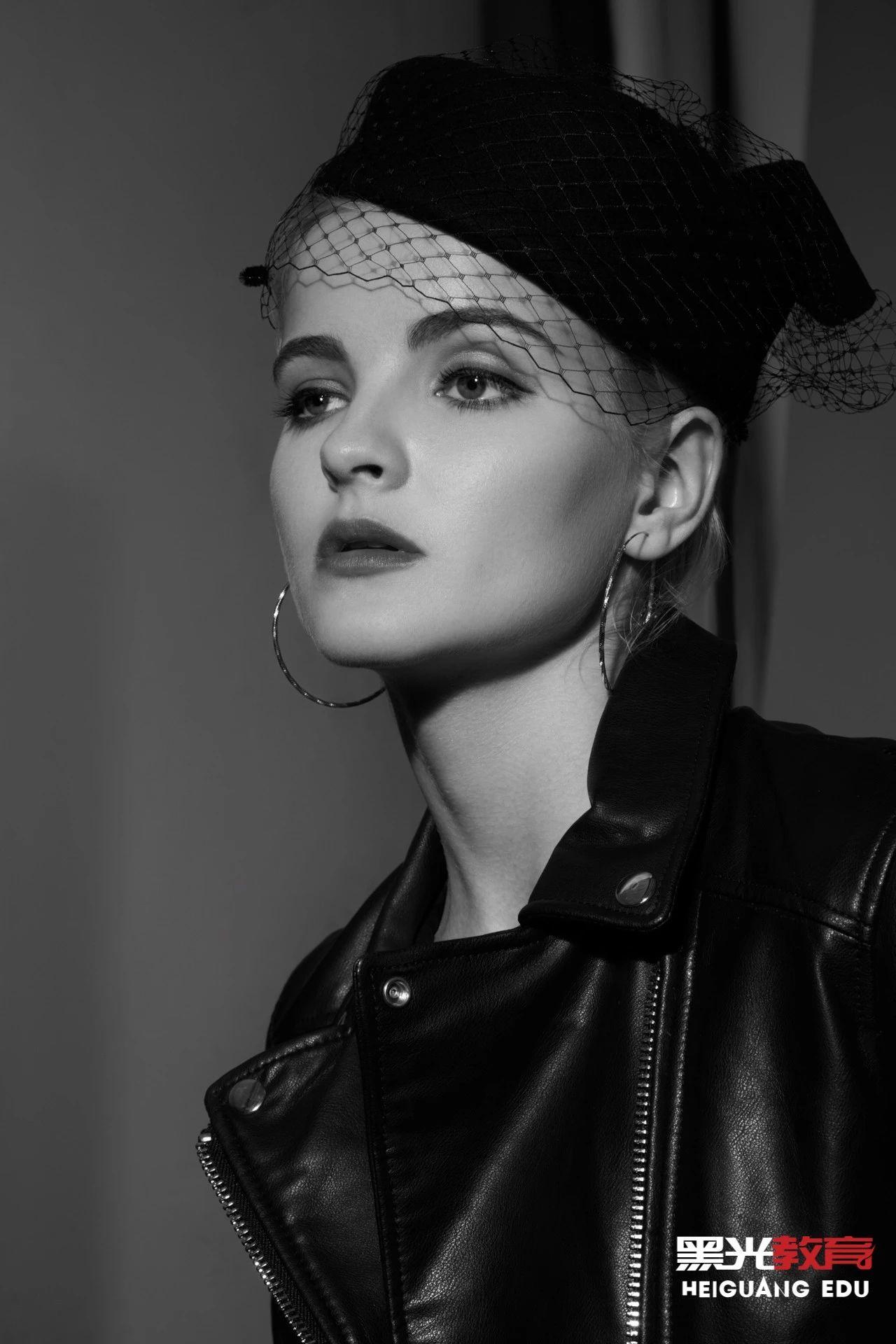 黑光教育摄影学校用镜头的语言带你走进独具一格的影像世界