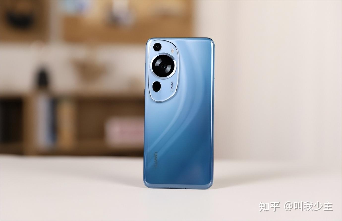 回顾前几代产品,华为每一代p系列影像方面都遥遥领先,甚至可以超越下