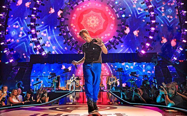 如何评价看待吴亦凡在超级碗live上的表演?