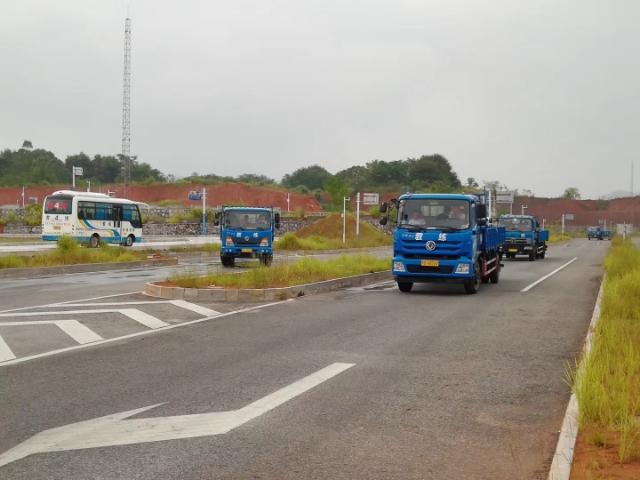 一,先到瑞金大車考場報名,免費辦理居住證.當天過來當天完成.