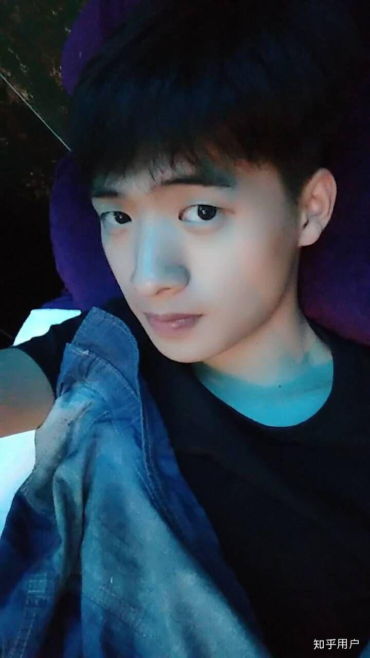 你见过最帅的高中男生长什么样