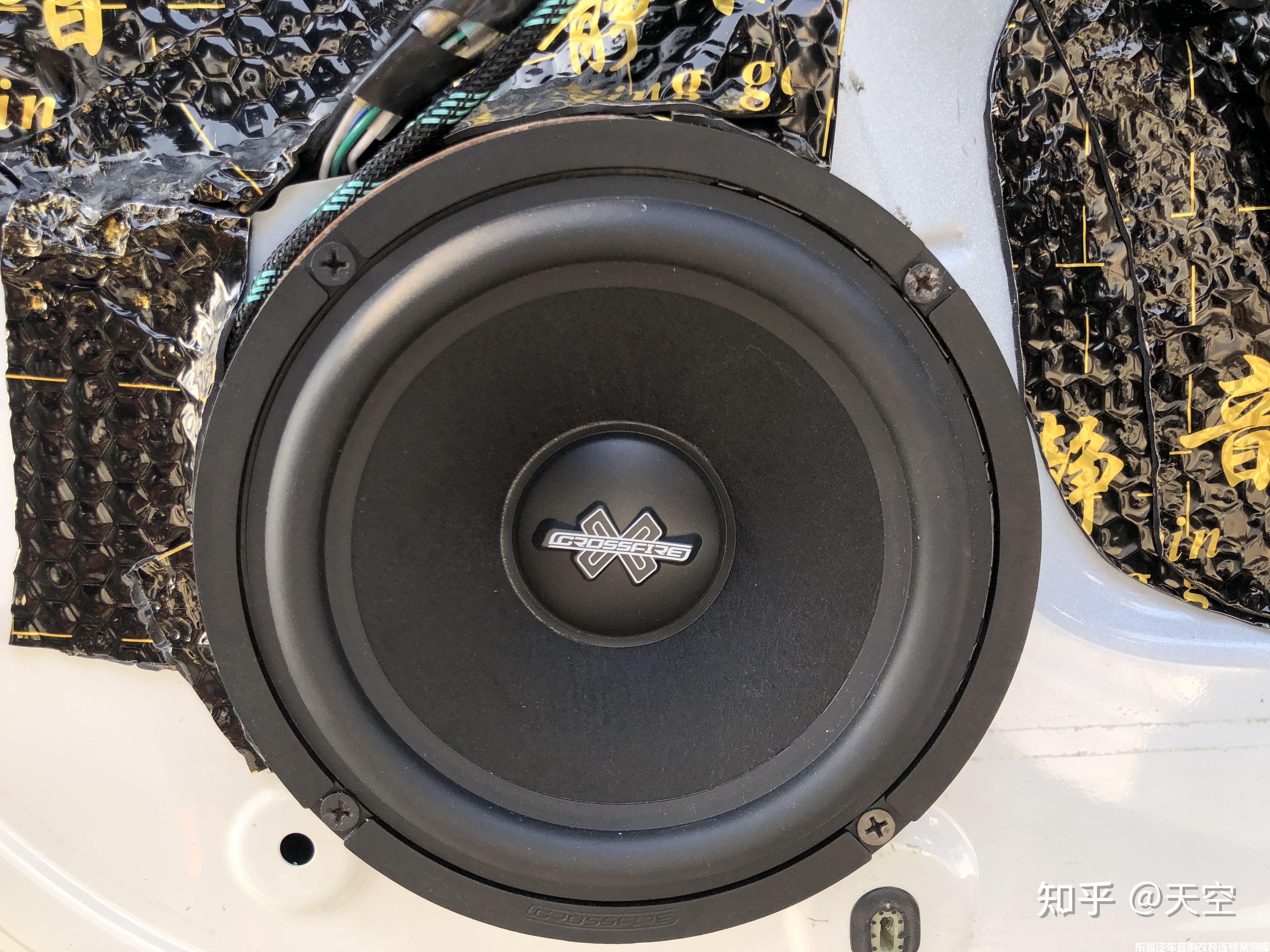 邹城301车主升级交叉火力汽车音响施工案例展示