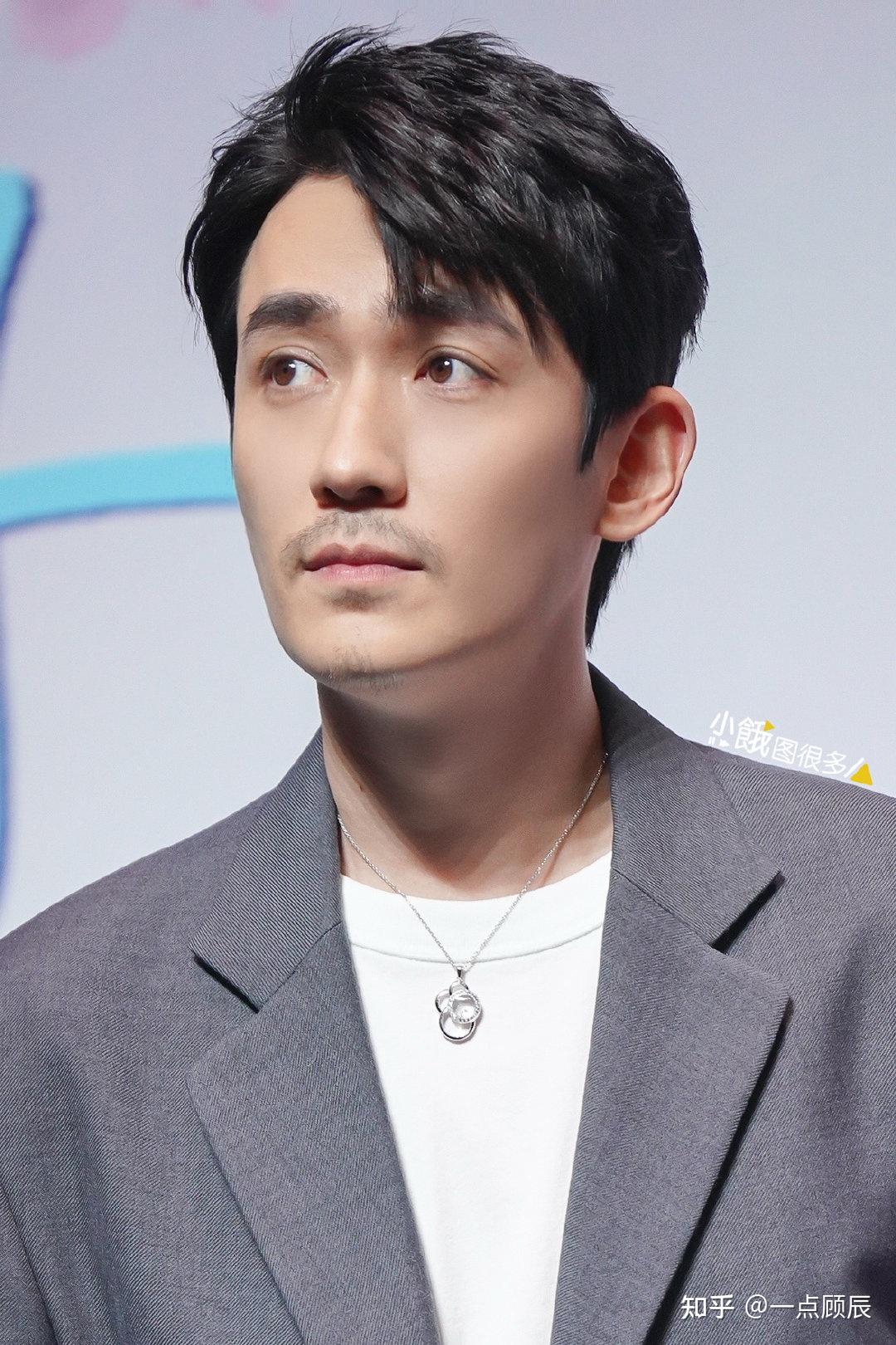 如何评价朱一龙的长相