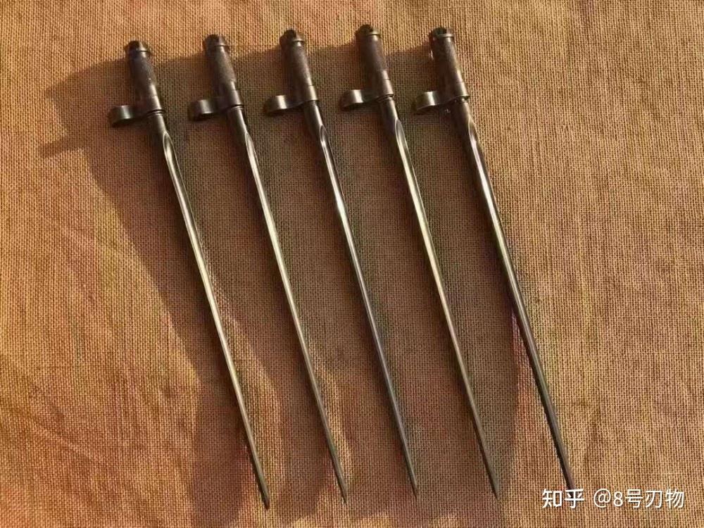 56军刺(56刺刀) 早期烤蓝 带槽版