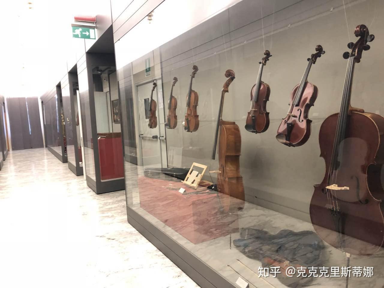 钢琴演奏去意大利读研需要英语托福或者雅思过