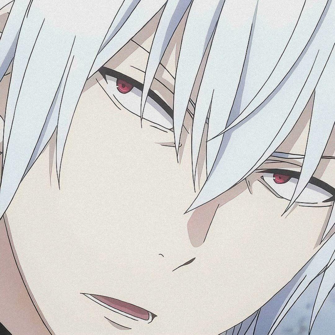 有没有特别像云深的动漫头像一头银发桀骜不驯