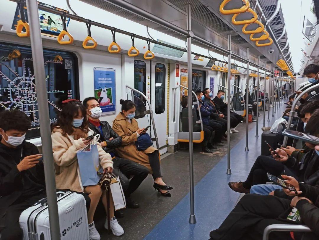 成都地铁助力城市通勤效率提升工程丰富轨道 公交 慢行多样化绿色