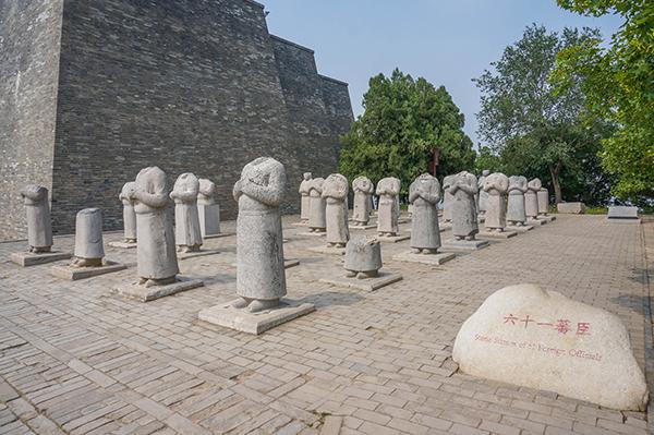 至今吸引著眾多考古學者,或許它的謎底唯有打開乾陵地宮,才有可能大白