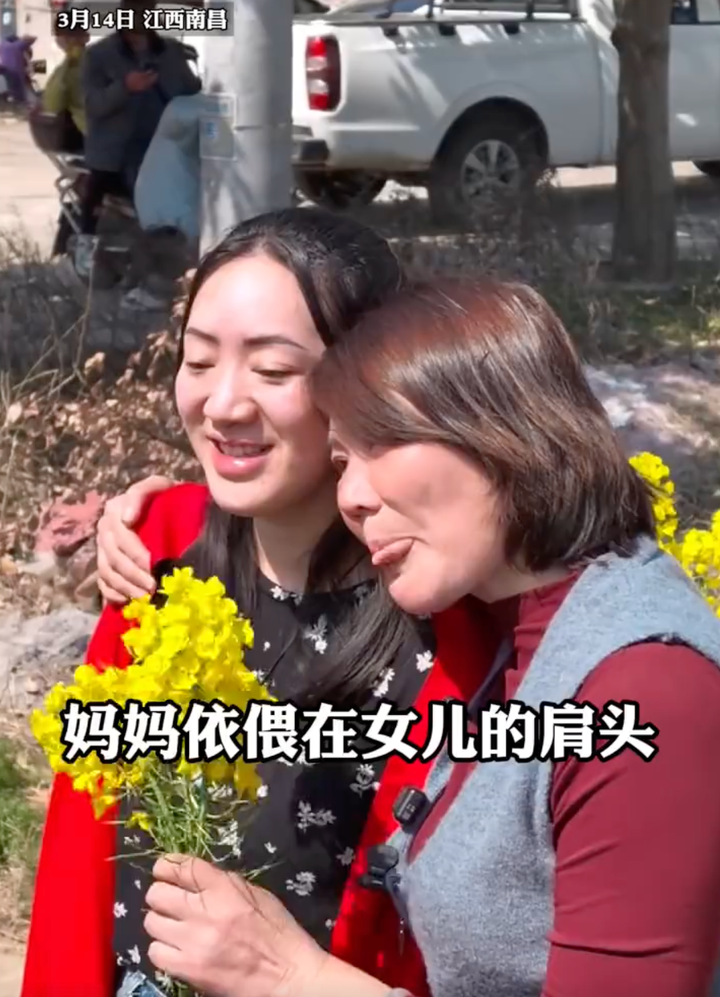 没有什么能挡得住洪杨丽认亲 - 知乎