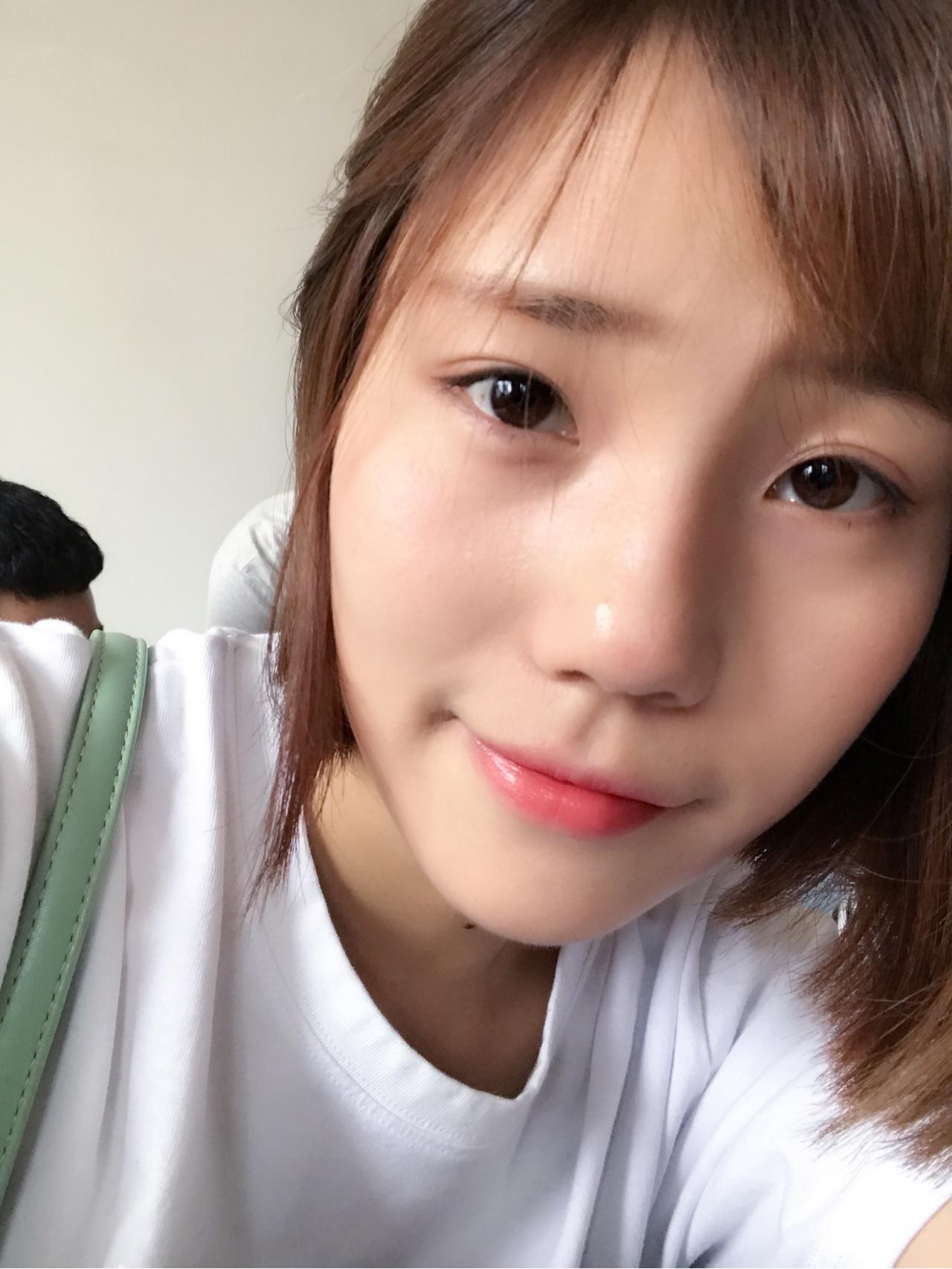 身为真正的素颜美女是种怎样的体验