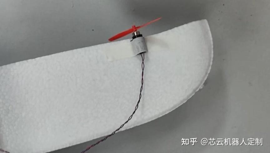 手抛航模飞机组装教程