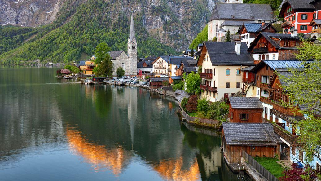 旅游管理专业怎么样 v2-4c5a8e4ab45d201075a8a1548b3302c4_r.jpg