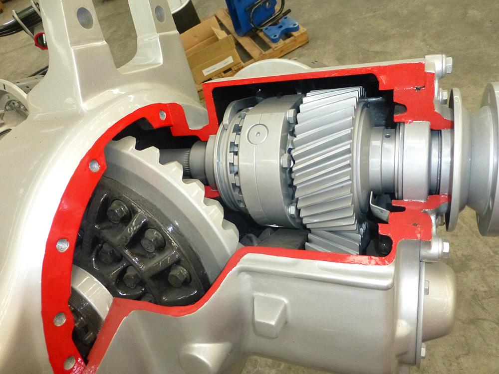 解放重卡双桥车双后桥一般情况下哪个桥提供动力