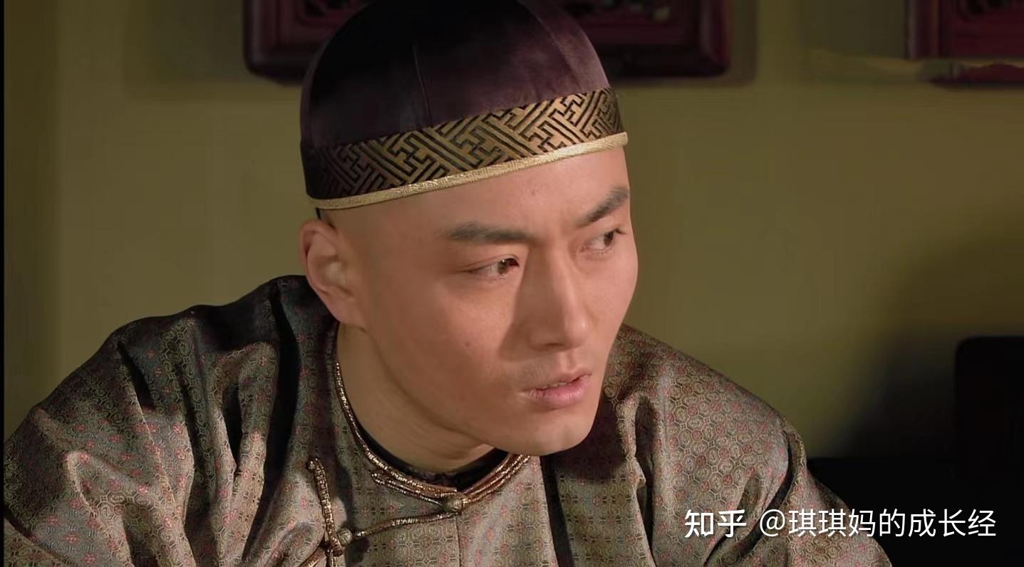 《甄嬛传》玉娆说元澈跟弘曕像亲兄弟,嘴角的一丝笑意暴露了心机