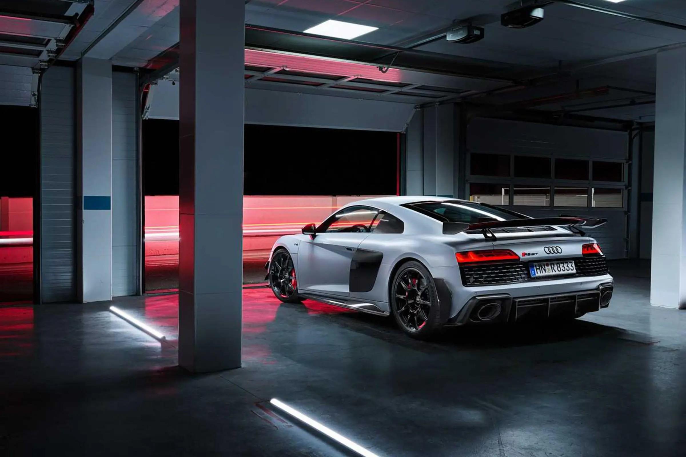 新款奥迪r8 gt rwd海外上市! - 知乎