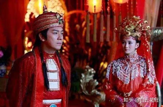 明明自己都先斩后奏娶了代战公主,却还想方设法乔装改扮去试探王宝钏