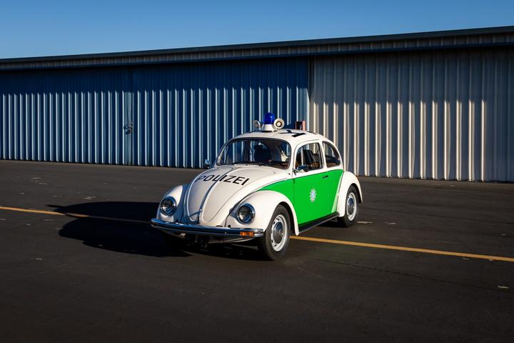 最可爱的老警车!1979年大众甲壳虫警车,随车还送件绿夹克?
