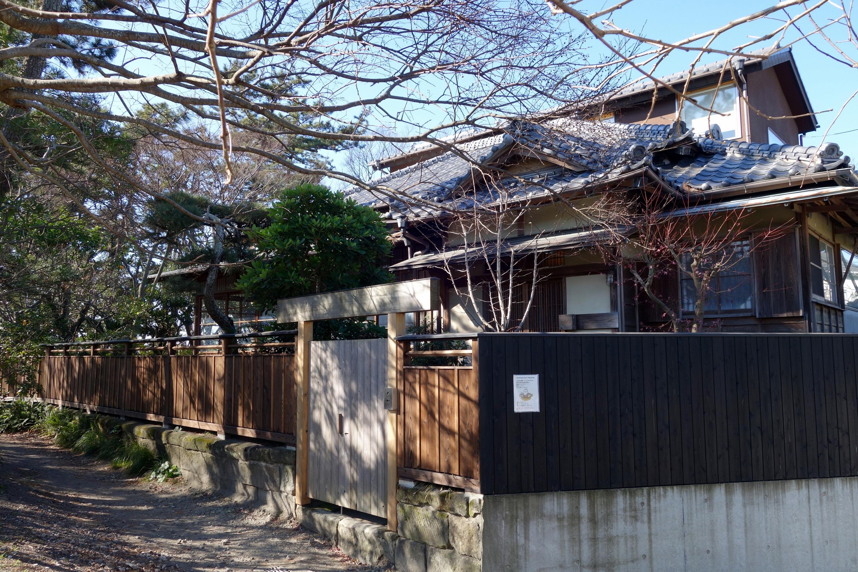 这幢导致二十年闺蜜反目厮杀的豪宅到底在哪儿