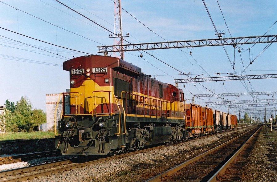 爱沙尼亚铁路的两款大老美c307型内燃机车和c367型内燃机车