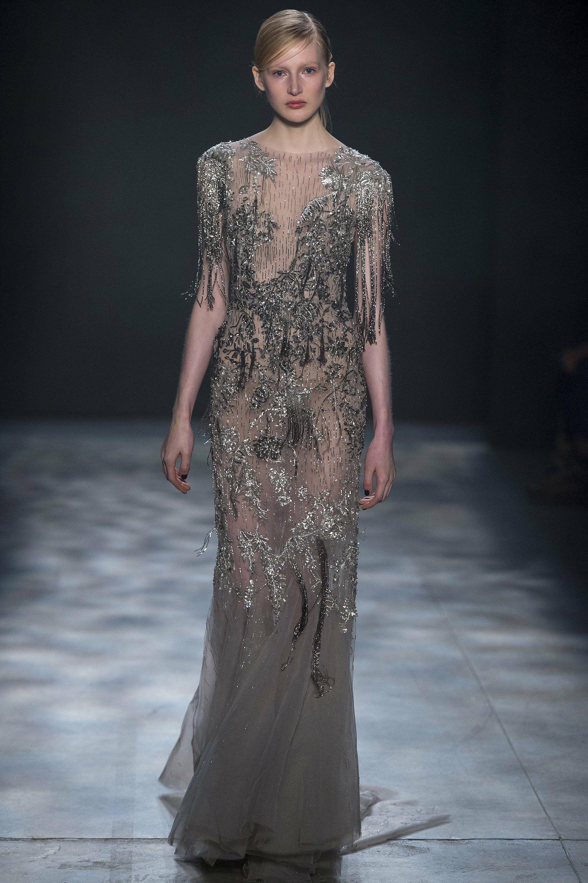 玛切萨(marchesa)是以"暗黑女伯爵"milanese marchesa luisa casati