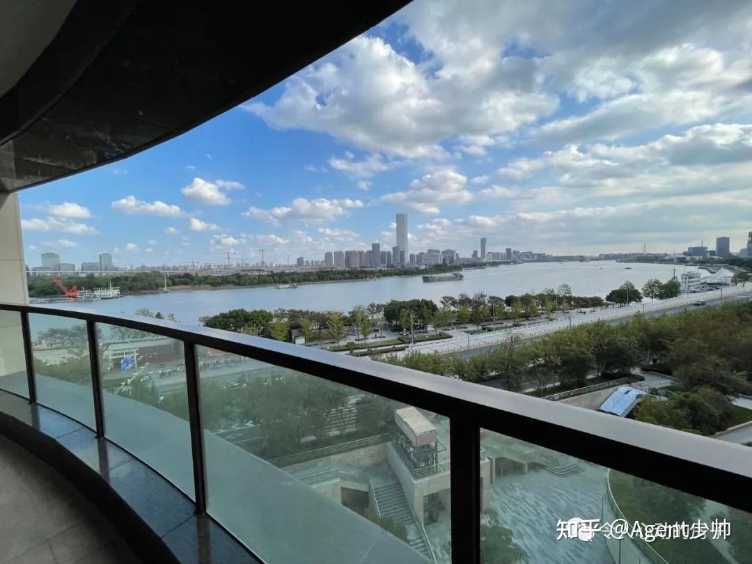 上海徐汇滨江板块明星楼盘尚海湾豪庭