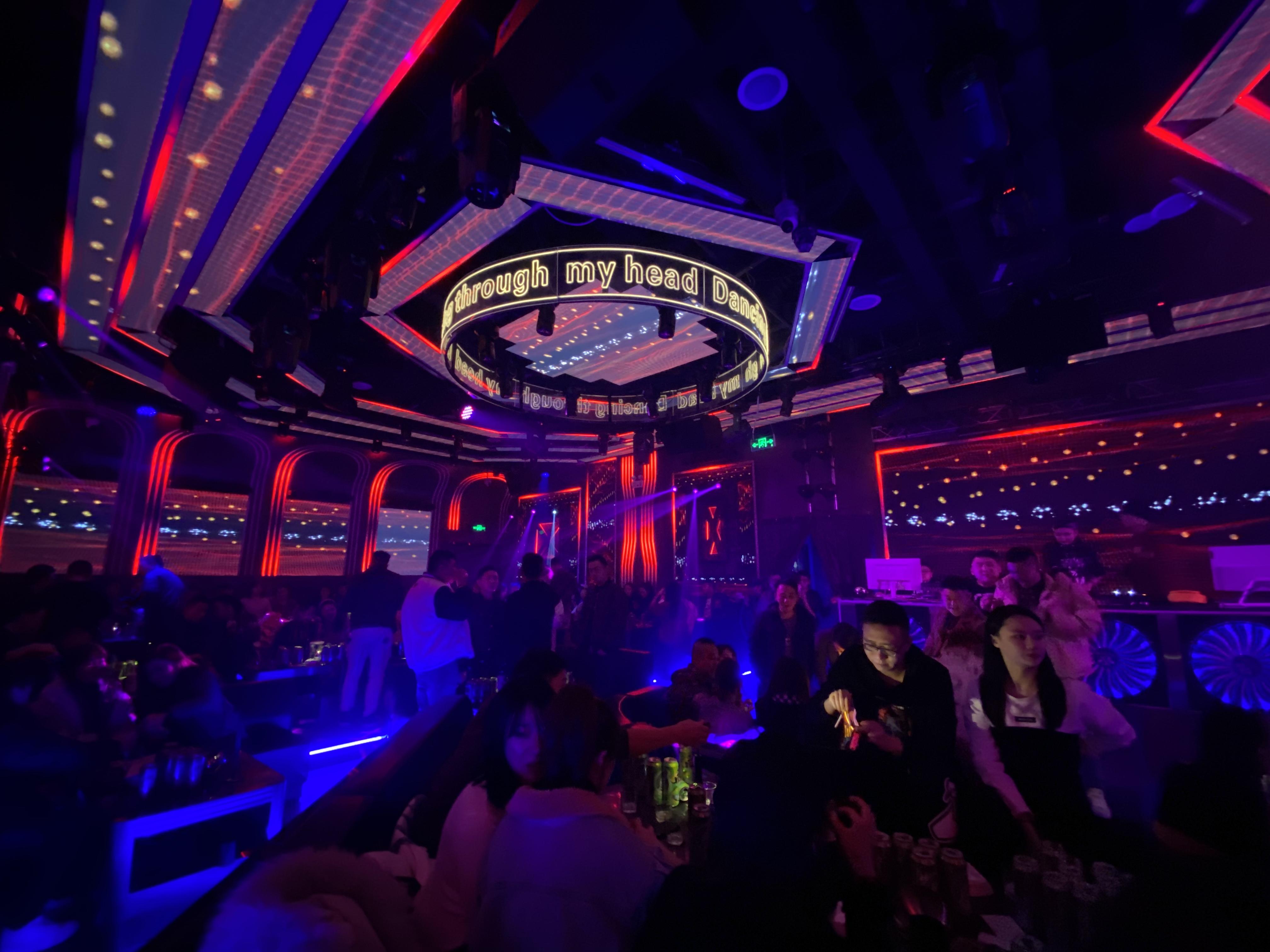 国内最好的酒吧音响品牌phasound致力打造电音酒吧极致听觉体验