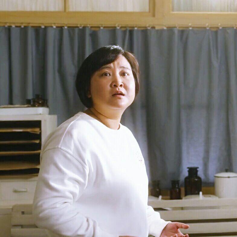 你好李焕英情侣头像