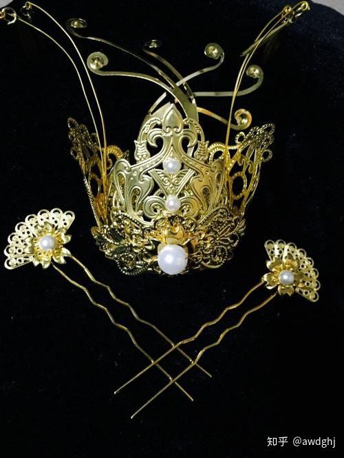 为什么中国古代的帝王不戴王冠