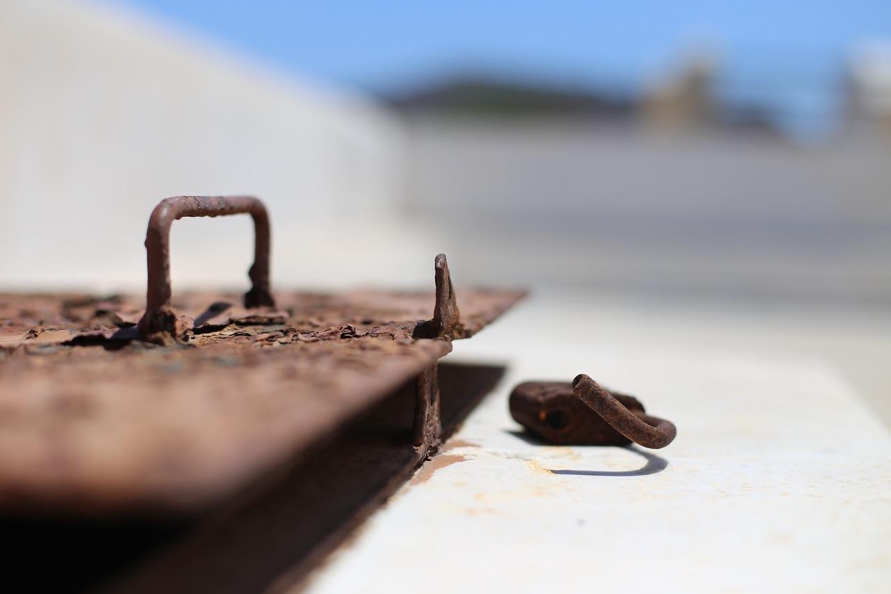 如何防止锁生锈