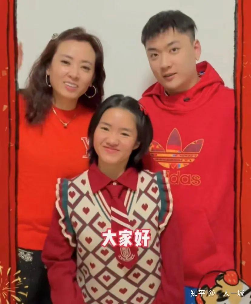 停播3年变形计里那个最幸运的女孩再次刷屏七年过去她现在怎么样了