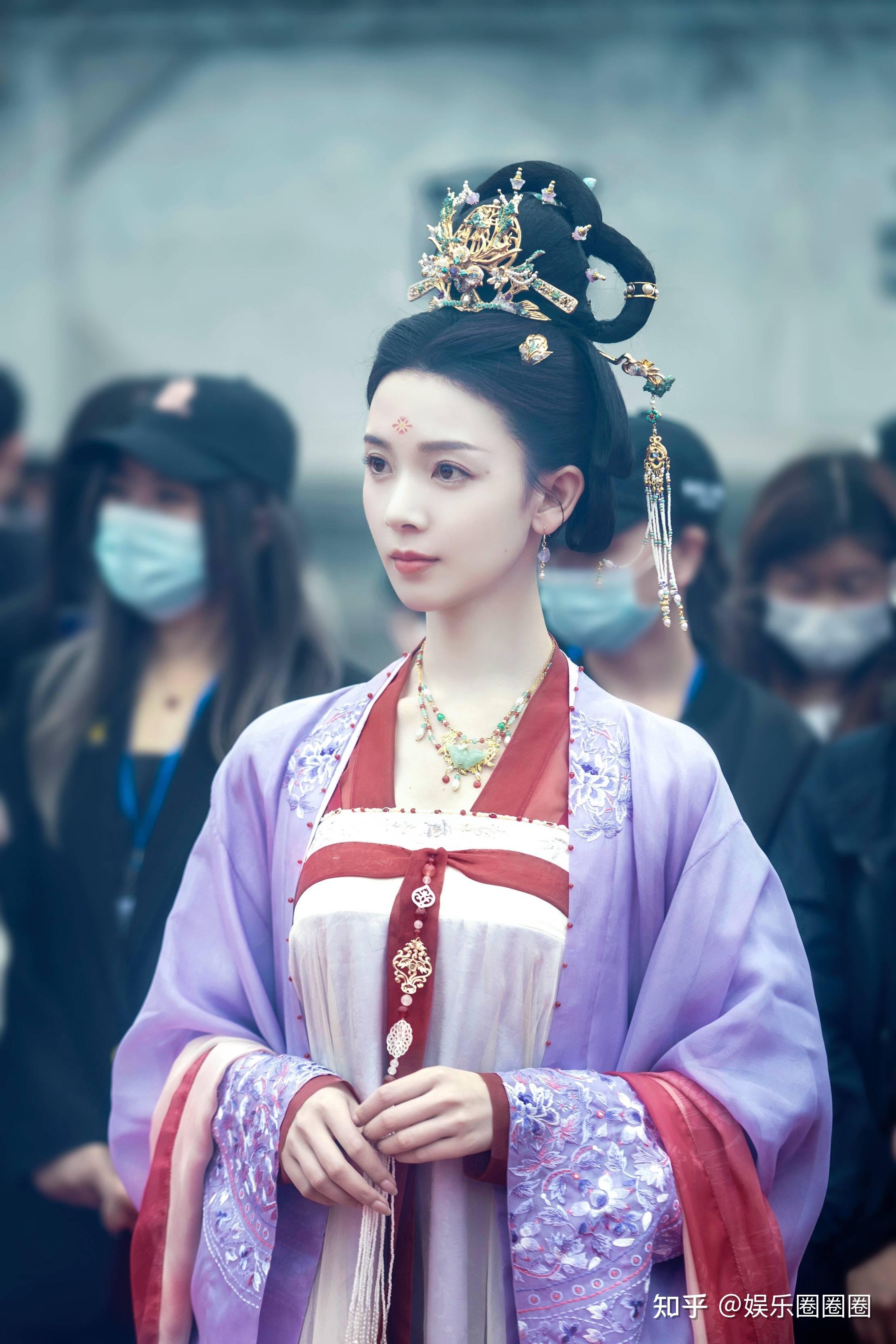 陈瑶《颜心记》开机 上演学霸郡主江桫椤 - 知乎