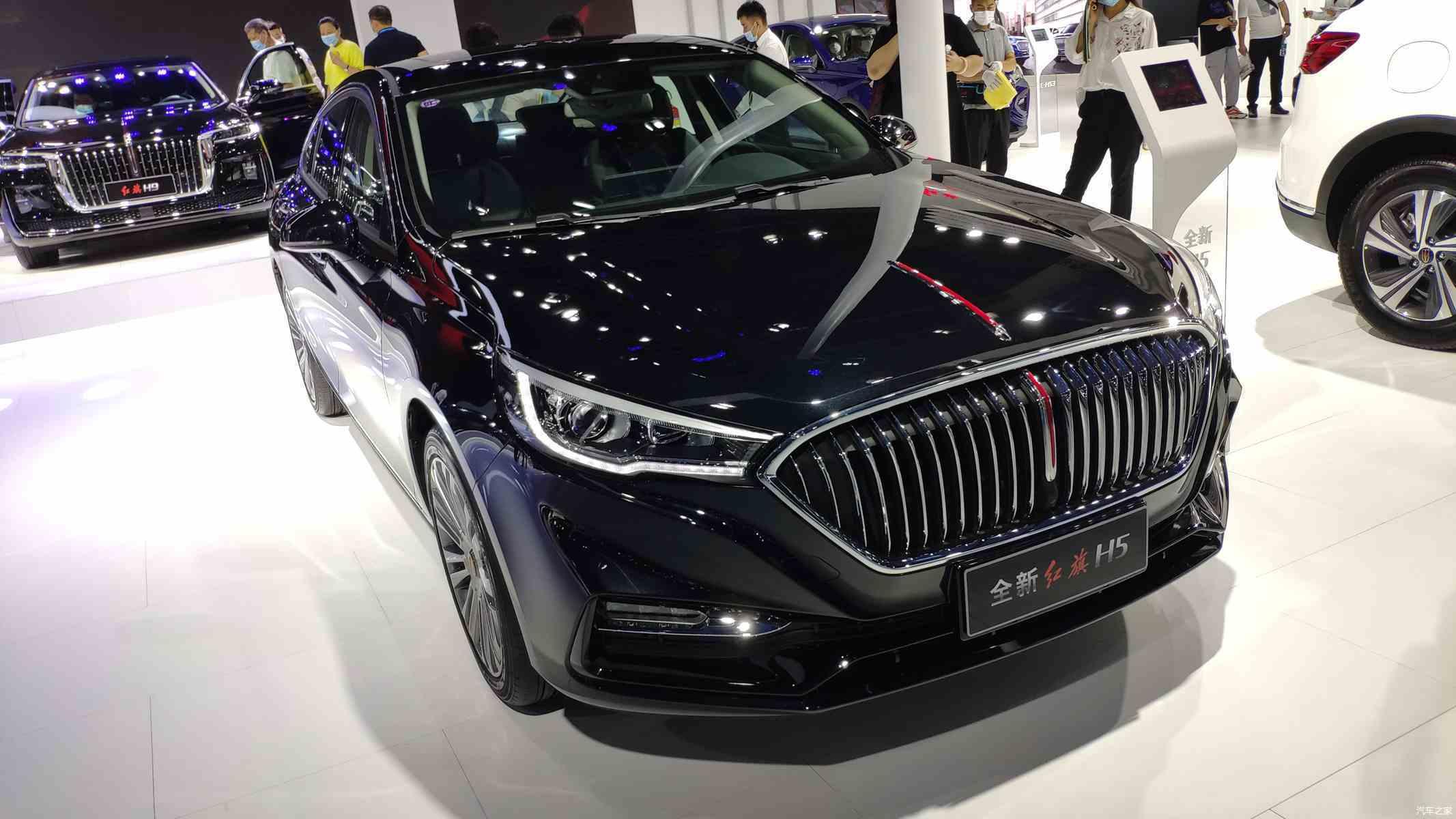 2020年成都车展2020款红旗h5实车