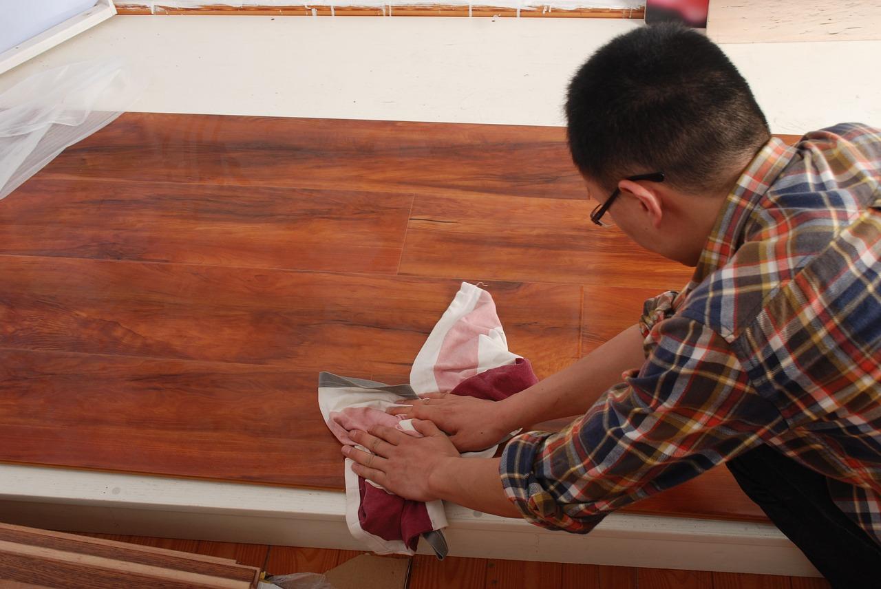 2. 耐水胶粘剂推荐