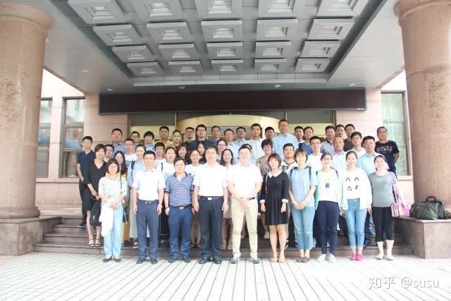 v2-4dbab63cc03a983eeab4e9b77bce7f40_r.jpg