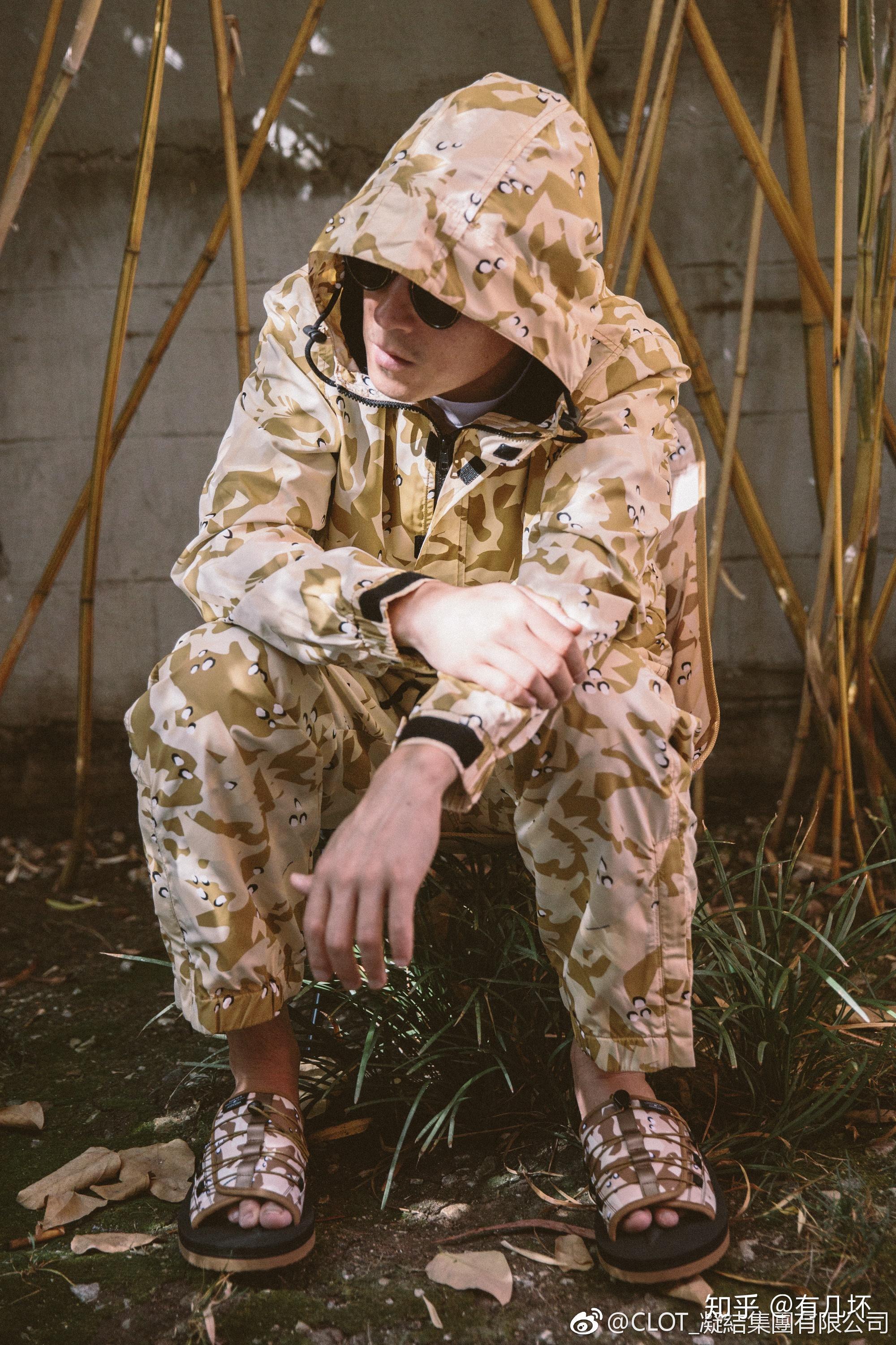 clot荆棘外套都有哪些颜色蓝黑白红紫绿