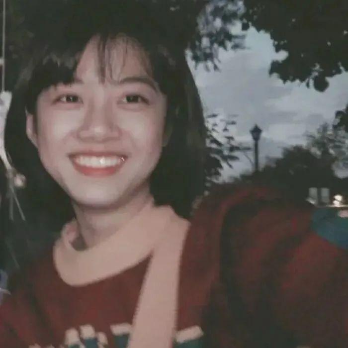 有没有很酷很拽的头像呀?(很酷很拽的图片女生)