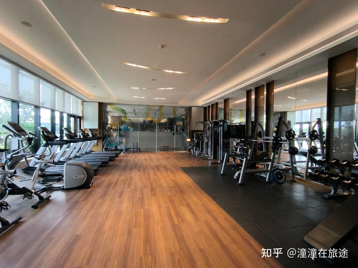 高端酒店与中端酒店健身房的区别(酒店玩家第6期) - 知乎