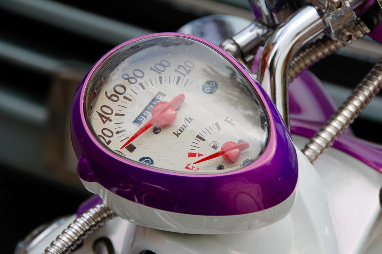 5. 青岛智能闹钟店