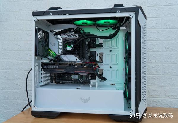 i7-10700K+2070S装机实例分享，大机箱才好折腾- 知乎