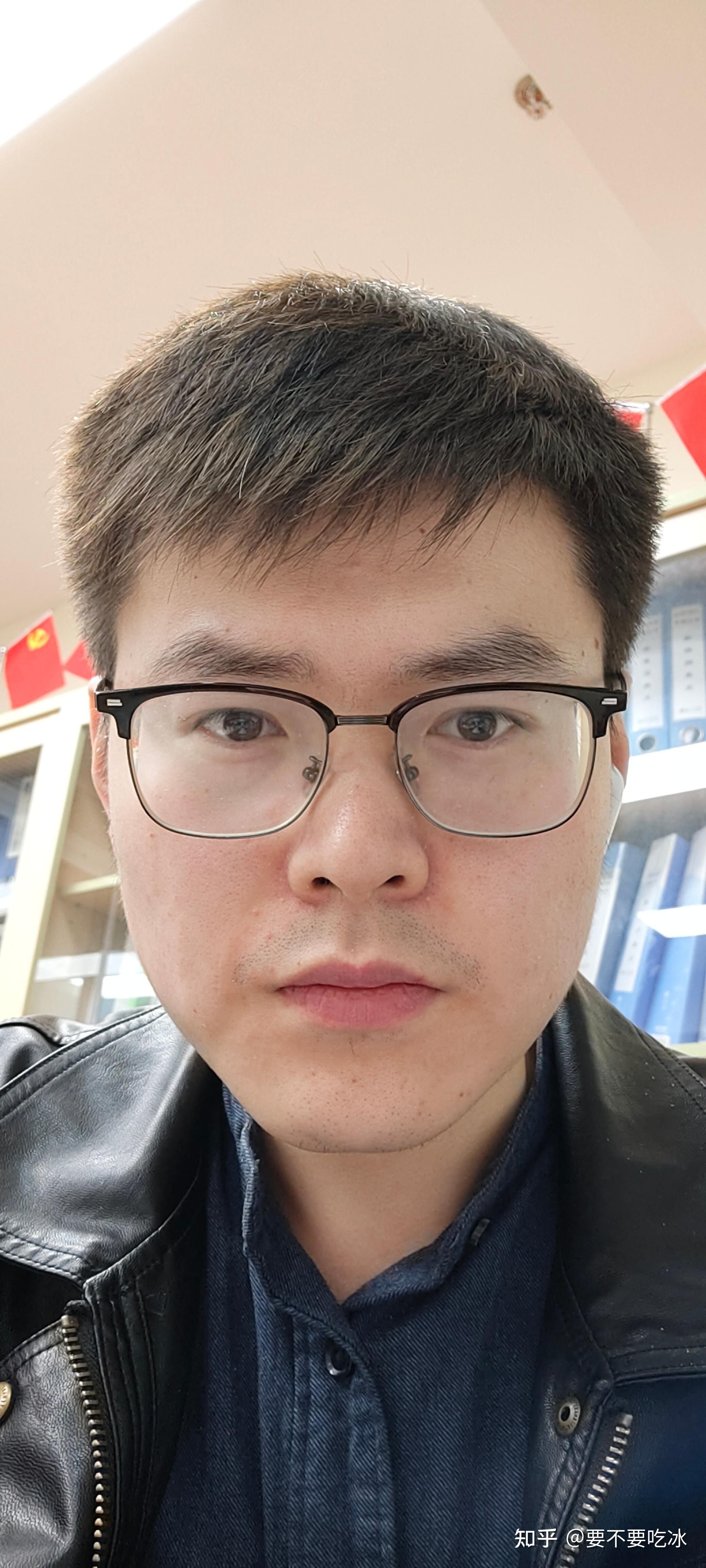 普通男生大概长什么样