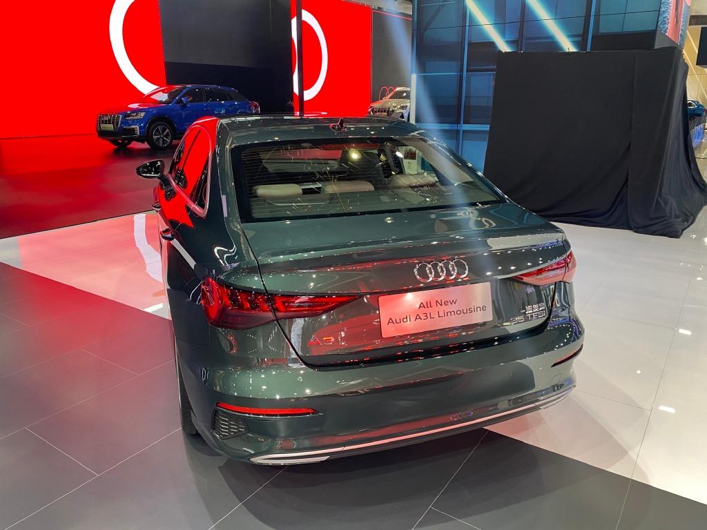 轴距加长奥迪a3l亮相广州车展将于2021年1月上市